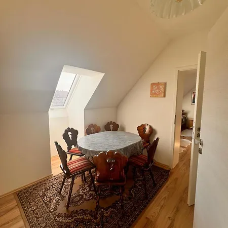 Zimmervermietung Donea Apartament
